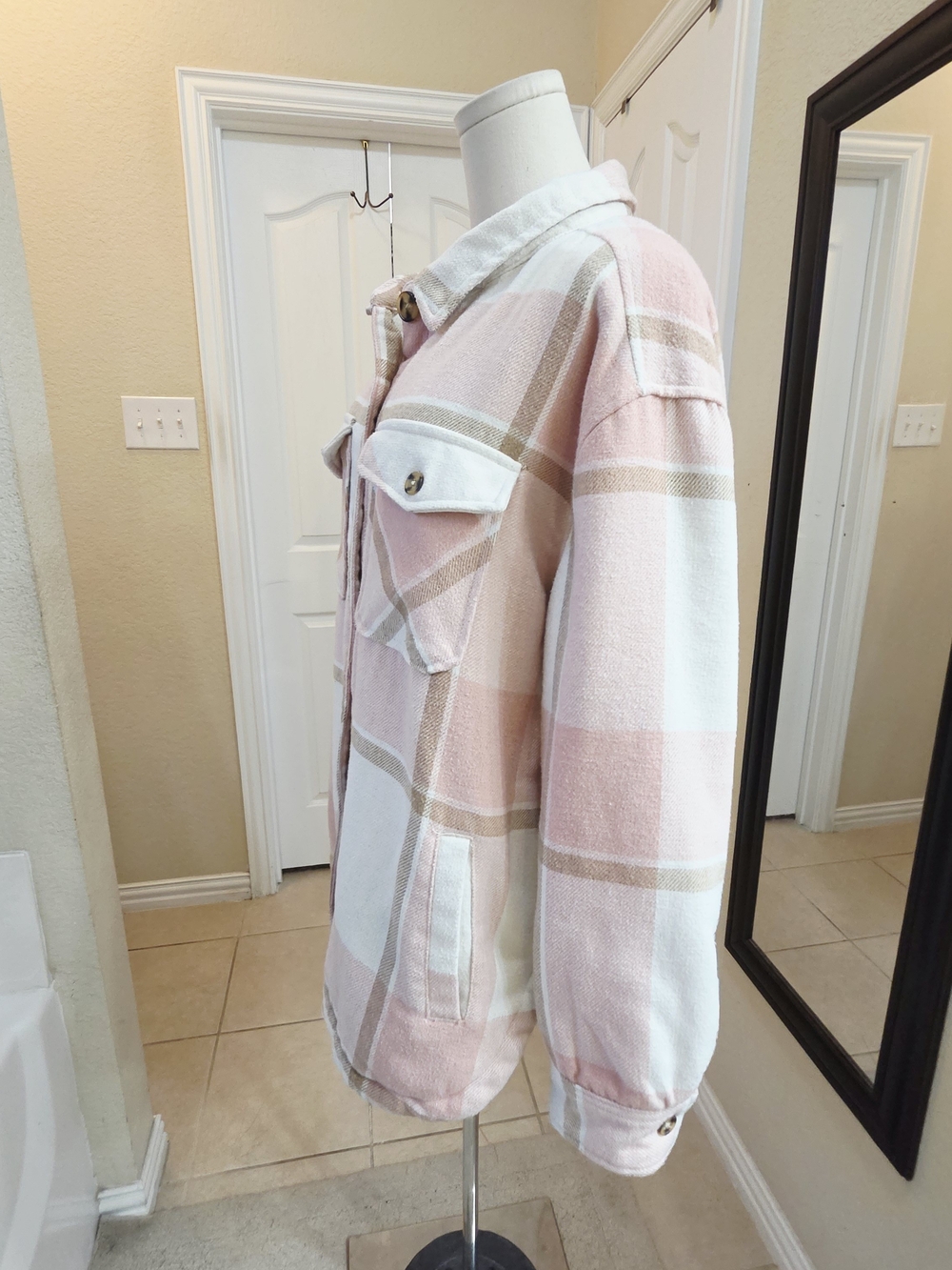 Members Mark Sherpa-Lined Plaid Shirt Jacket – Size XL - Picture 7 of 10